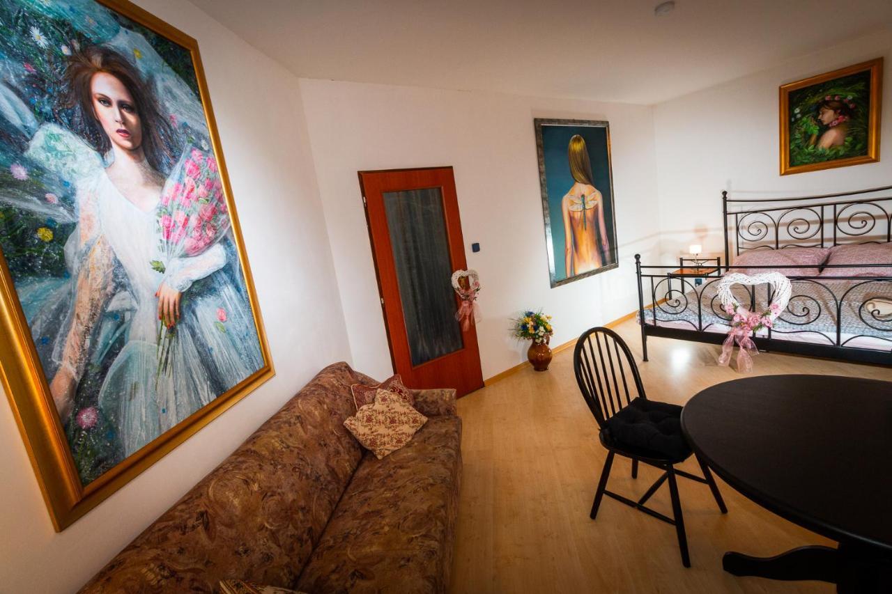 Penzion Kozí farma Nový Dvůr Česká Lípa Esterno foto